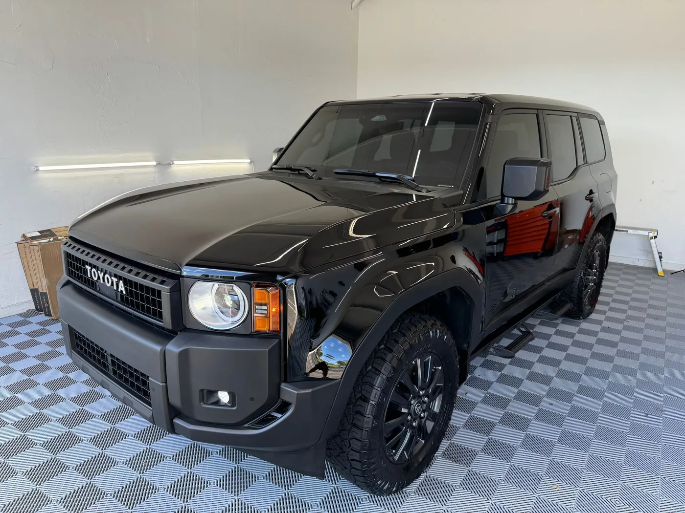 Aaron's Automotive Detailing work 25